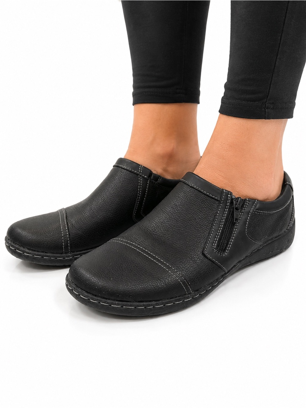 Size 9 (EU 40) Clarks Ashland Women’s Black Comfort Zip Slip-On Shoes Wide